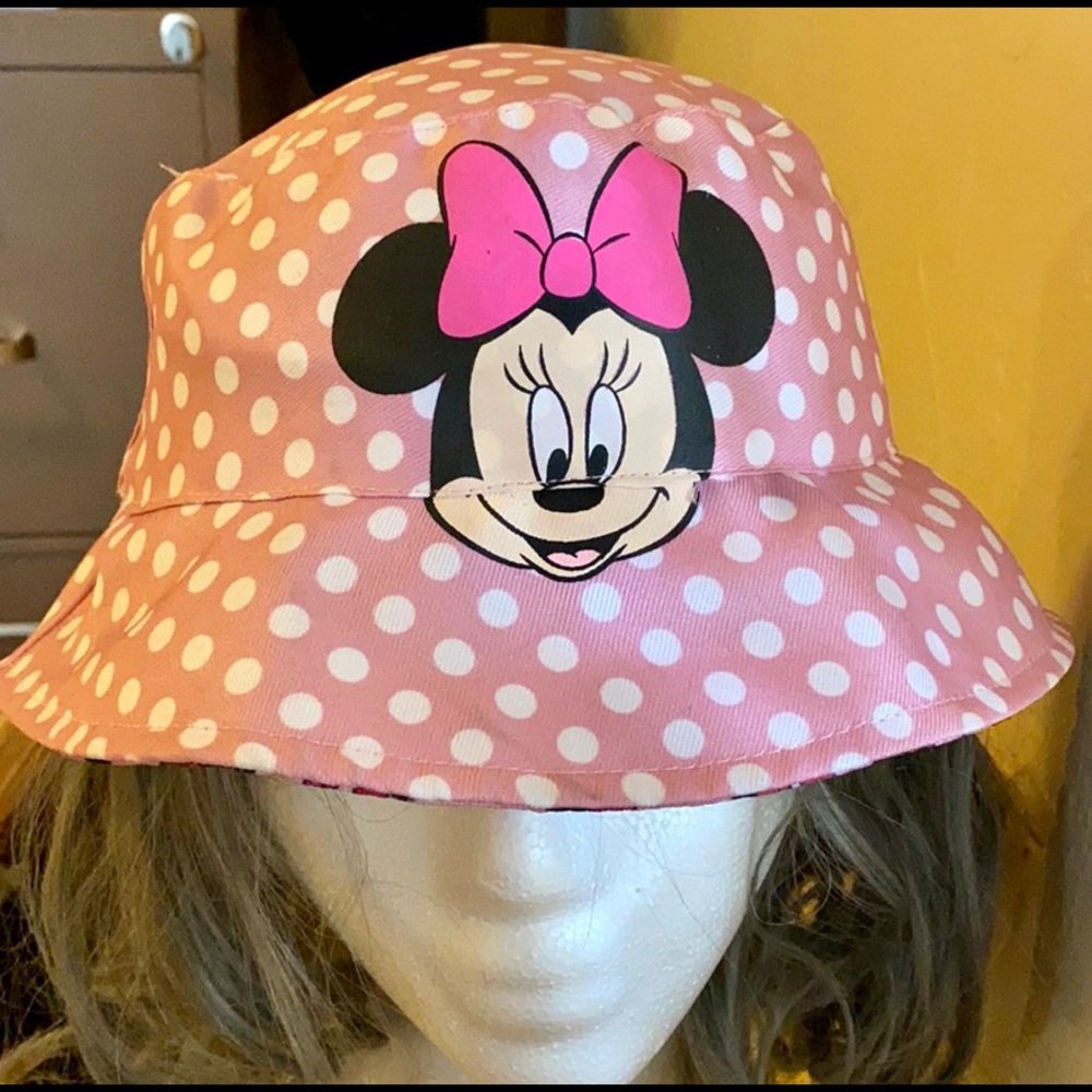 Disney Toddlers reversible hat OSFA never worn
